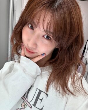 Ikumi Nakajima Instagram - 似合う髪型わからないままひたすら頭皮とキューティクルとナツホとイツキに申し訳なかった2024