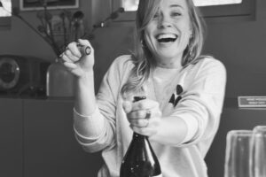 Ilse DeLange Instagram - It’s impossible to summarize all of my adventures in just a few pictures.. and that is a great luxury.. I’m well aware of that ✨🙏🏻

This year has been one full of concerts, releasing my album, reconnecting with some old friends and making new ones. I love all the people I have around me, thankful for all of you. 🙏🏻 Thank you for coming to see us play this year✨

Wishing everyone a wonderful, healthy, loving 2025 ❤️