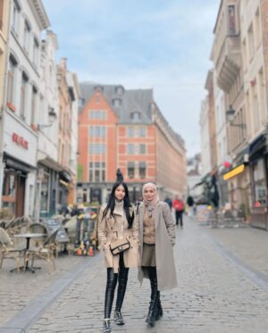 Imel Putri Cahyati Instagram - Lato-lato 😎 

#allahummabarik