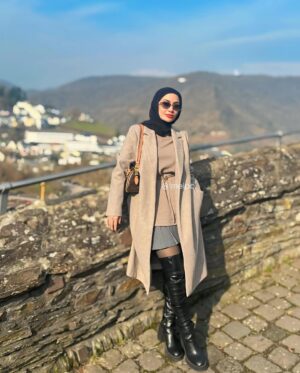 Imel Putri Cahyati Instagram - Aku jatuh cinta pada segala keindahan yg di ciptakan Allah..
Bunga , Senja , Kupu-kupu dan Kamu Eaaaaaa 🤭

( nuhayang julid jawaban aya di slide 5,6 ) geus dijawab langsung ku ketua tah 😤