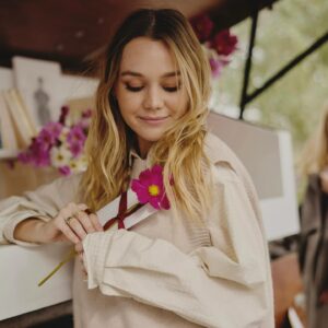Imogen Waterhouse Instagram - Heavenly day in Paris with Chloe celebrating the new #chloeparfums L’Eau de Parfum Intense. The nuanced scent expresses every note of strong and inspired femininity.  #wearechloe 🌸🌺🌸
