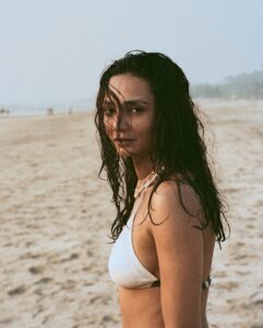 Actress Ira Dubey HD Photos and Wallpapers January 2025