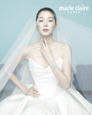 Irene Kim Instagram - BRIDE MODE…officially in print! 👰🏻‍♀️💕

Beyond excited to share our @MarieClaireKorea Wedding February covers with @AudemarsPiguet 🤍 

Endless gratitude to the amazing team for making this moment so magical🥺
Editor in Chief: @fashionyk
Photographer: @photokyj80 
Fashion Editor: @_woory_
Features Editor: @lejetorial 
Brand Communications: @bing_________9 
Hair: @ksw7789 
Makeup: @e_bom 
Styling: @soorink 
Styling Assistant: @woojxxg 

AND the biggest shoutout to my forever Valentine…not just for putting up with me, but for having to make an official debut as a hand & back model!🤣 You absolutely nailed it🤭❤️

#AudemarsPiguet #오데마피게