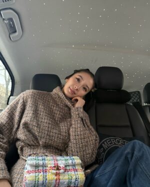 Irene Kim Instagram - Drizzling outside, cozy inside🌧️🌈
@hotellutetia