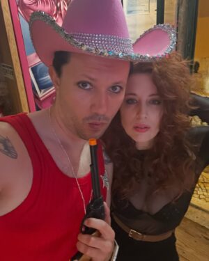 Irina Shikhman Instagram - С днем рождения, дружочек! Жаль, что сегодня не рядышком, но мы все наверстаем! Мы умеем! Люблю тебя сильно! 

НАСТОЯЩИЙ МАТЕРИАЛ (ИНФОРМАЦИЯ) ПРОИЗВЕДЕН И (ИЛИ) РАСПРОСТРАНЕН ИНОСТРАННЫМ АГЕНТОМ РФ ИРИНОЙ ЮРЬЕВНОЙ ШИХМАН ЛИБО КАСАЕТСЯ ДЕЯТЕЛЬНОСТИ ИНОСТРАННОГО АГЕНТА РФ ИРИНЫ ЮРЬЕВНЫ ШИХМАН