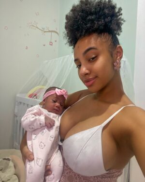 Isadora Salles Instagram - Helena e Família 💖

Conhecendo aos pouquinhos o pessoal dela 
(Ainda falta gente 😮‍💨)