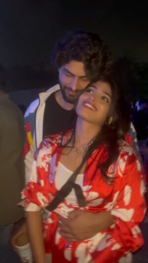 Isha Keskar Instagram - Happy Birthday @rishi_saxena_official you are the bestest♥️♥️♥️♥️♥️♥️♥️ Love you ♥️♥️♥️♥️♥️♥️♥️