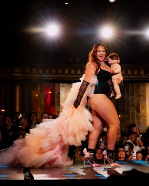 Iskra Lawrence Instagram - I’m still in shock getting to have this once in a lifetime experience with my daughter 🥹🎀💕 thank you from the bottom of my heart @adoreme @janinasantillan for asking me and baby girl to do this together I’ll treasure these memories forever ✨ 

so grateful for you @lanezphoto couldn’t have done this without and will cherish these moments you captured always 🥰
.

#girlmom #momlife #mombod #momanddaughter #momstyle #momoftwo #motherhood #motherhoodunplugged