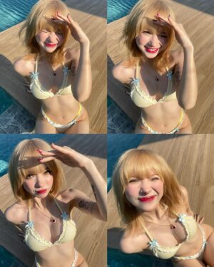 Jannine Parawie Weigel Instagram - Blondes have more fun🍒☀️
