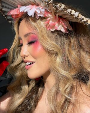 Jarry Lee Instagram - happy lunar new year aka now a socially acceptable time to ~be a snake~ 😛🧧🐍
 
(photographed by @paige.alix @paigealixmedia, makeup by @makeupbyjulian, dress & headpiece by @shopninemuses)