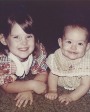 Jennifer Garner Instagram - My sisters’ birthdays fall on either side of this week, just as my sisters landed on either side of me. Smashed in the middle, right between Melissa and Susannah, is where I belong—more than any other spot on the planet. I’m more and more grateful to be the middle Garner Girl, buffered from the world by one big and one little. Happy birthday, Sisters. ♥️
