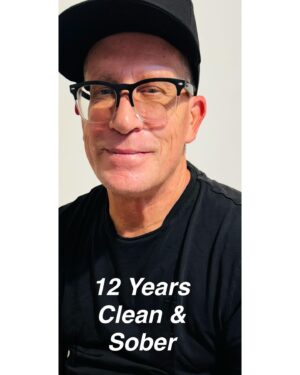 Jennifer Gimenez Instagram - Happy 12 years sober  to my amazing husband @timryandopeman! 
I’m so beyond grateful that you got sober 12 years ago today. You are one of the greatest gifts I’ve got in my sobriety, knowing I married you, the love of my life, a sober man.

 I know how hard you have worked to constantly change and evolve into the man you are. You are a man in recovery. A man of integrity, trust worthy, loving, intelligent, deep, vulnerable, talented, kind, loyal, caring courageous, gorgeous and funny af.

Today is a glorious day. I know how you eat, breathe and live the 12 step program. I’m honored to call you, my husband and my best friend and my partner in everything. You have shown up for me, our family, your kids, all your friends and people you don’t know. You just show up! You go to extreme lengths, way above and beyond the call of duty to help all people. 
Your heart is pure and full of love. 

Thank you for getting sober today, 12 years ago my gorgeous, amazing, bad ass and superhero husband. I Love You. I’m so proud of you. Congratulations.

Help me wish Tim a Happy 12 Years of continuous sobriety! 🕺💃🏻💍🎂🎉🥳🎈😘🥰❤️💋

#Happy12YearsCleanAndSober #12YearsSober #Recovery #Sobriety #CleanAndSober #SoberHusband #ManInRecovery #TimJenn #Powercouple #WeAreAForce #DopeToHope #JenniferGimenez #TimRyan #Recovery #Sober #SuperModel #Actress #Actor #Fashion #Movies #RealityShows #TVPersonalities 
#Writer #ChangeMaker #Influencer #Speaker #Interventionist #Podcast #TheTimAndJennShow #SoberIsSexy