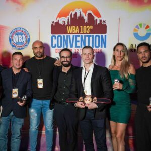 Jennifer Miranda Instagram - Quiero agradecer a @wbaboxingofficial @gilberticowba y @juanchoarias por el trato tan cercano y especial que me han brindado. Ha sido un honor formar parte, junto con mi equipo @theboxerclub.es , de esta gran familia, donde el respeto, la calidez y la pasión por el boxeo 🥊 se sienten en cada detalle. Me llevo recuerdos inolvidables y, sobre todo, el cariño de personas que hacen de este deporte algo único. ¡Gracias de corazón! ♥️ 

I want to thank @wbaboxingofficial, @gilberticowba, and @juanchoarias for the warm and special treatment I have received. It has been an honor to be part, together with my team @theboxerclub.es , of this great family, where respect, kindness, and the passion for boxing 🥊 are felt in every detail. I take with me unforgettable memories and, above all, the affection of people who make this sport truly unique. Thank you from the bottom of my heart! ♥️