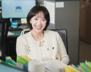 Jeon Hye-jin Instagram - 사랑은 외나무다리에서 🙇🏻‍♀️