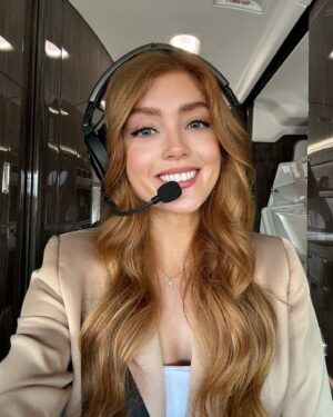 Jessica Gagen Instagram - It’s International Day of Women and Girls in Science! 🚀

Let this post be your reminder to stay curious, keep exploring, and if you weren’t already tempted by a career in aviation for all of its greatness - do it because you’ll look cool in a headset 😎😉

#stem #science #technology #engineering #maths #engineer #aerospaceengineer #physics #fashion #avgeek #spacegeek #fly #womeninSTEM