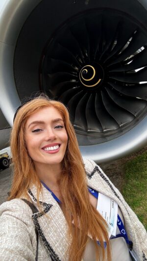 Jessica Gagen Instagram - How does a jet engine work? ✈️

There’s actually lots of different types of jet engine - this is a generic explanation, simplified for educational purposes - I hope you like it! ☺️

#STEM #science #technology #engineering #maths #math #tech #avgeek #aviation #jetengine #turbojet #turbofan #spacegeek #education #physics #aero #aerospace #aerospaceengineering #explaintheplane