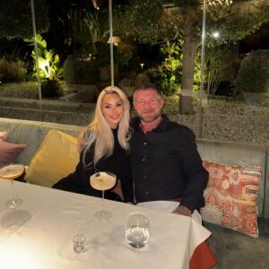 Jessica-Jane Stafford Instagram - 6 margaritas, a pornstar martini, an espresso martini, a hangover, a sick bucket, two bruised elbows, a badly bruised knee and a mystery pain in my ribs..! 🫣