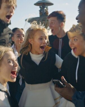 Jessica Lord Instagram - Blessings on blessings.. My Disney show from 2018 airs on NETFLIX today 😭 I can’t even believe it. Go check out lil Jess as a time traveling ballerina princess in Find Me in Paris 👑🩰🕰️✨ I am SO incredibly proud of all my beautiful cast mates. These memories with you I’ll cherish for a lifetime 🙏🏼 x