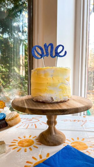 Jessica Tyler Instagram - Our baby boy is ONE! 🥹🎂 The best year of our life. Your birthday will always be my favourite day Anthony! Thank you for making us mom&dad, for making us a family. We love you so much. I hope you stay this wild, curious and full of life always 🩵