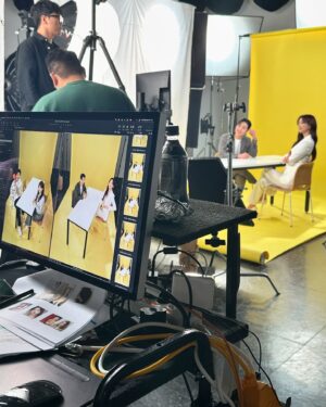 Ji E-su Instagram - 포스터🩶 오늘 또 만나요