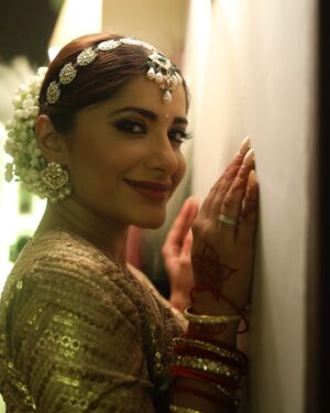 Jia Mustafa Instagram - BTS #mangallakshmi 🎦♥️

📸 @narengajara