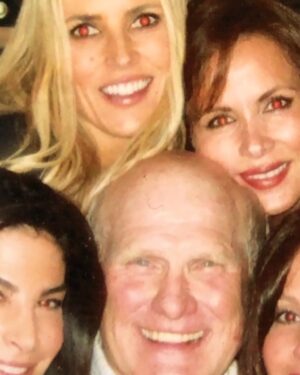 Jillian Warry Barberie Instagram - Throwing it back to some unforgettable Super Bowl moments during my time as a co-host for the NFL on FOX! From twinning with @pamelaanderson, hanging with the legendary Terry Bradshaw, and hosting the Maxim Super Bowl Party in 6-inch stilettos, to rocking a red dress just weeks after giving birth to Rocco…talk about a wild ride! #SuperBowl #NFL #nflonfox