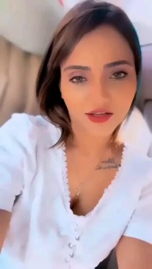Jinnie Jaaz Instagram - Tik tok boom
.
.
.
.
.
#tiktikboom #whiteoutfits #instgramreels #ᴇxᴘʟᴏʀᴇᴘᴀɢᴇ #reelsmood #instagoodlife #instavibe #exploremoreoutdoors #travelgrammer #outdooradventure