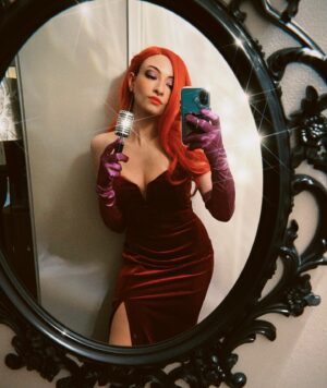 Jodelle Ferland Instagram - happy halloween from Jessica Rabbit💃🏻🐰