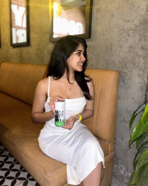 Joeann John Instagram - Stay hydrated, drink your fluids🥤
*Not a paid promotion *