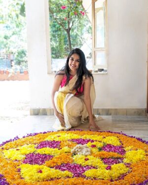 Joeann John Instagram - Onam 🤍
.
.
.
#onam #pookalam #onamcelebration #saree #love