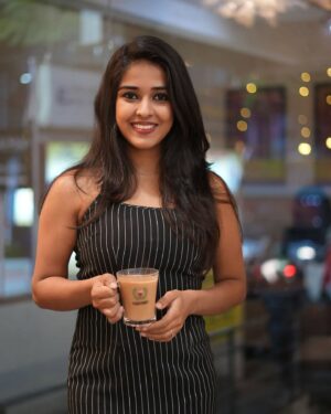 Joeann John Instagram - Caught in the magic of Chai Point's tea haven! ☕ 

Exciting news alert – a fresh Chai Point has set its roots in JP Nagar 1st Phase! A shoutout to @vibe_with_shagun for the amazing tea party 🥰
Join the excitement as we sip to the charm of new beginnings! ❤️

📸 @tabreztipu thank you!!