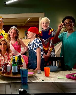 Jolie Jenkins Instagram - We are reaching the end, friends. Only two more new episodes left of @nicktheloudhouse. Catch one of them tonight! @nickelodeon 🧡 P.S. I miss my Loud House Fam so much 🥹🫶🏻