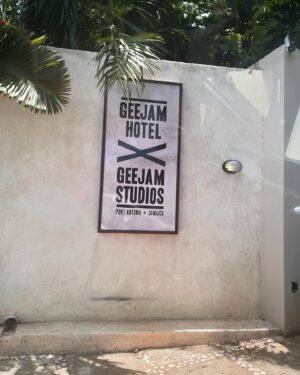 Jourdan Dunn Instagram - Unforgettable memories thank you @geejamhotel @jbgeejam 🇯🇲💛
