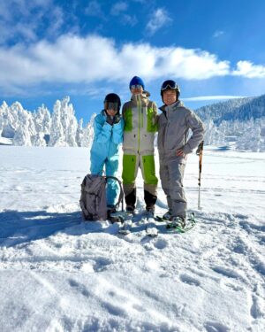 Joyce Tang Lai-Ming Instagram - Amazing #backcountrysnowboarding #nature #enjoy