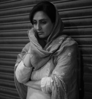 Juhi Babbar Instagram - Can't believe it's already two years💫
Thank you @hansalmehta sir and @castingchhabra for trusting me with Faraaz, a film that I believe in✨a film so close to my heart🤍
Thank you to each one who has watched Faraaz and appreciated my performance🙏🏼 This film came after a long sabbatical from films so every praise that came my way meant the world to me! 
Cannot end the post without mentioning the brilliant @zahankapoor & @aditya___rawal , the boys deserve all the success!
Watch Faraaz on Netflix

( 2 years of Faraaz | Faraaz | Movie | Movie Anniversary | Love | Juhi Babbar Soni )
#Faraaz #2yearsofFaraaz #HansalMehta #MukeshChhabra #ZahanKapoor #AdityaRawal #MahanaFilms #BenarasMediaworks  #Memories #Throwback #Movie #JuhiBabbarSoni #JBS

@hansalmehta @anubhavsinhaa #BhushanKumar #krishankumar #sahilsaigal @sakshibhatt @mad.mazzzz @dhrubdubey @sagarrshirgaonkar @shivchanana @tseriesfilms @benarasmediaworks @tseries.official @mahana_films @aafilms.official @reliance.entertainment @zahankapoor @aditya___rawal @juuhithesoniibabbar @aamirali
@reshhamsahaani @pallakl @jatinsarinn ninaadshaunakbhatt @obviouslysachin @nikhil_kovale @harshalpawar_7 @bhattbuoy @abhiramibose @amir_shoeb @shivani_dubey10
@rishghel @gyaskz.02 @pratham94  @kashyapkapoor @raghavkakker @aktalkies @mua_krutika @rod_sunil @shivankkapoor @mandarjkulkarni @sumitsabherwal @castingchhabra @amiteshmukherjee @writish1 @sameerrahat @mohandoddal #sofiamenezes #ThePostCo #TheWhiteAppleStudio @khamkhaphotoartist