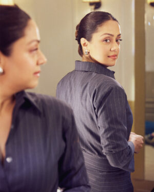 Jyothika Instagram - There’s so much grey to every story! 
Let’s dive into the life of “Varuna” in Dabba Cartel releasing this 28th Feb 
on Netflix.

Styling @radhikamehra 
Outfit custom @shaktitripathi x @radhikamehra
Make up @devika.kharwa 
Hair @prachina_hair 
Photographer @nupuragarwal__ 
Earrings @blissbyhnk 
Rings @ayanasilverjewellery @ascend.rohank 
Footwear @londonrag_in 
Styling assistant @keyurisangoi