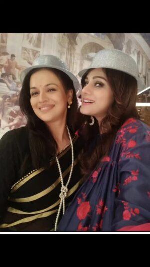 Jyoti Gauba Instagram - Happy Birthday to my biggest cheerleader, and the most amazing friend ever! Your kindness, laughter, and endless support make life so much brighter. 
May this year bring you endless happiness, success, and all the love you deserve. 
Cheers to more memories, adventures, and laughter! Love you always!

#ritu #rituchauhan #rituchauhan #badeacchelagtehain2 #akshaymhatre #ankur #ankurmalhotra #sheendass#chitrapamaa