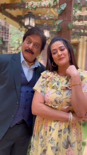Jyoti Gauba Instagram - Some time out at shoot of #gehna