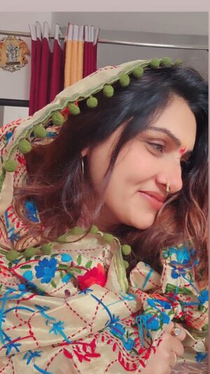 Kajal Nishad Instagram - कुछ नोटिस किया???