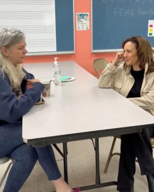 Kamala Harris Instagram - In January, we saw historic damage in Altadena, Pacific Palisades, and throughout Los Angeles due to wildfires. These blazes — made worse by the climate crisis — devastated communities.

At the same time, we also witnessed the best of who we are as Americans, including neighbors supporting one another and the heroic actions of our first responders. Today, I had the pleasure of meeting some of them.

Angelenos are clear: We will continue to stand together as we recover and rebuild.