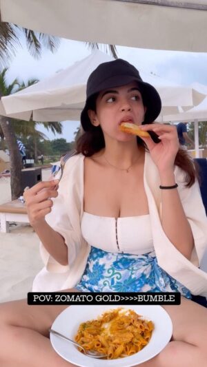 Kamya Ahlawat Instagram - Here's my resume to be a food taster. 😋