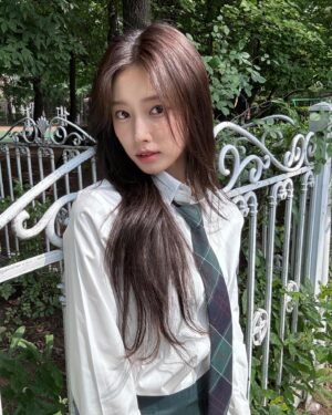 Kang Hye-won Instagram - 주예리 2/10 선의의 경쟁 ✅