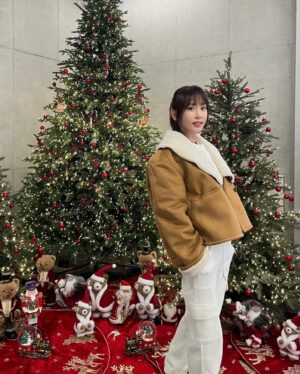 Kang Ye-won Instagram - 겨울이다❄️😃