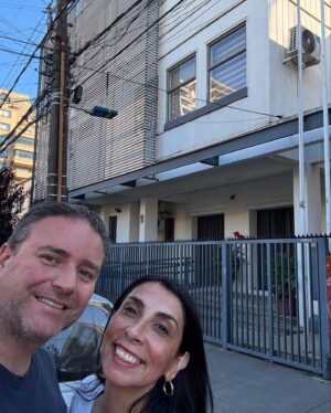 Karla Rubilar Instagram - #LaRutaDePinoyKarla 2025
Día 1: ¡Inicio de una nueva aventura! 
Partimos en #Concepción, mi ciudad natal, donde viví durante 12 años. Entre sus calles, recorrí junto a @karlaenaccion los lugares más importantes de mi infancia, recordando momentos que marcaron mi vida.

#DosEnConcepcion #LaRutaDePino