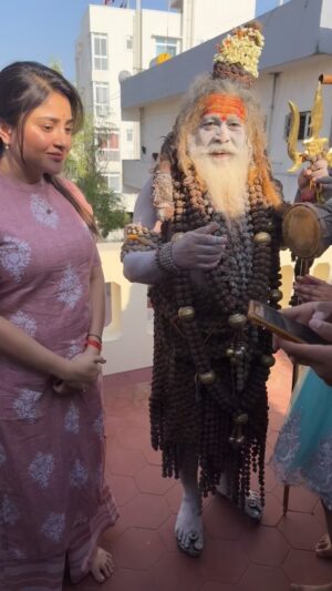 Karunya Ram Instagram - ಉಜ್ಜೈನಿಯ ಶ್ರೀ ಮಹಾಕಾಳ ಬಾಬಾಜಿ ಆಶೀರ್ವಾದ ಪಡೆದ ನಾವೇ ಧನ್ಯ🙏🏻

ಜೈ ಗುರುದೇವ🙏🙏 ಹರ್ ಹರ್ ಮಹಾದೇವ