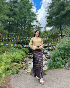 Kasturi Chhetri Instagram - Thank you 2024 for the laughter, the learning, and the endless memories that sparkle like diamonds in my mind❤️🧿✨
#goodbye2024