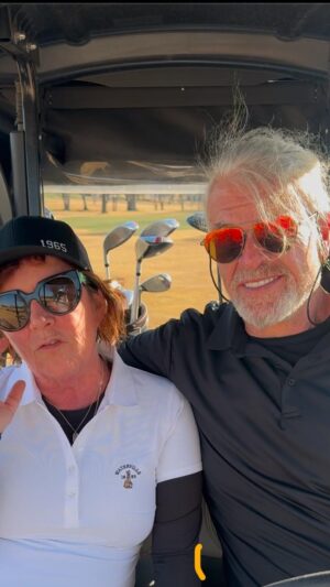Kathleen Madigan Instagram - Happy Monday from 2 bff's in a golf cart ⛳️🫶

#monday #mondaymotivation #bff #ohcc #kathleenmadigan #ronwhite #tatersalad #madiganspubcast