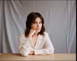 Katie Melua Instagram - Some takes from the Album No.8 cover shoot, plus a peek at the moodboard that shaped it.

It was peak 2020 lockdown, so the shoot had to be remote. The brilliant @rosie_matheson sent me her camera, and directed it over Zoom. 

It wasn’t the most traditional shoot, but it actually ended up perfectly capturing the album’s vibe.