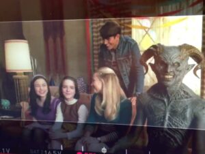 Katie Sarife Instagram - Aw these showed up on my “On This Day”  album. These are from the last day of filming @annabellemovie . We clearly had no fun on this set 😜