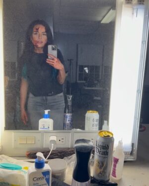 Katie Sarife Instagram - GORE WARNING: ⚠️ 
Some behind the scenes gore for Halloween done by some very talented and wildly wonderful makeup/FX artists. HAPPY HALLOWEEN MY LOVES!!! 🎃👻 (feat. My fav Halloween song)